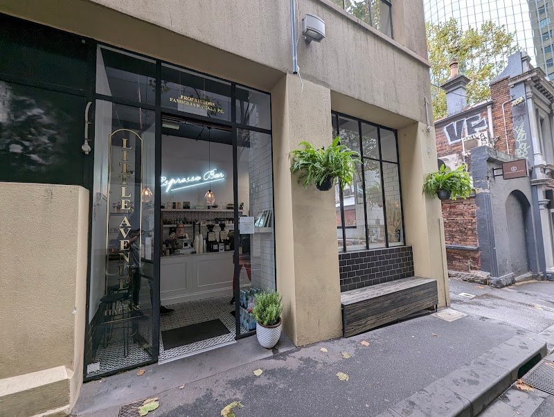 Little Avenue Des Italians photo 10