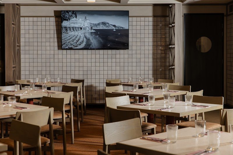 Franca's Ristorante photo 3