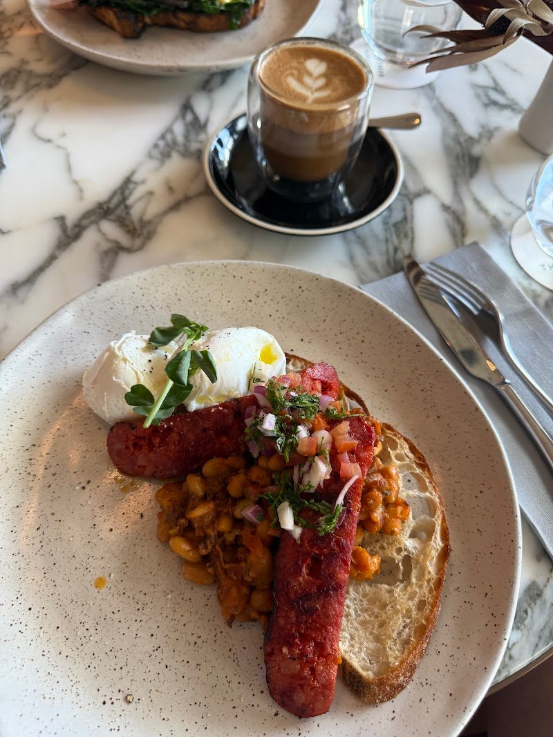 Deco Lounge at The Tasman photo 5