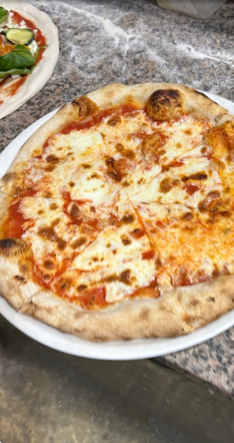 Mitho-Xa Woodfire Pizza photo 2