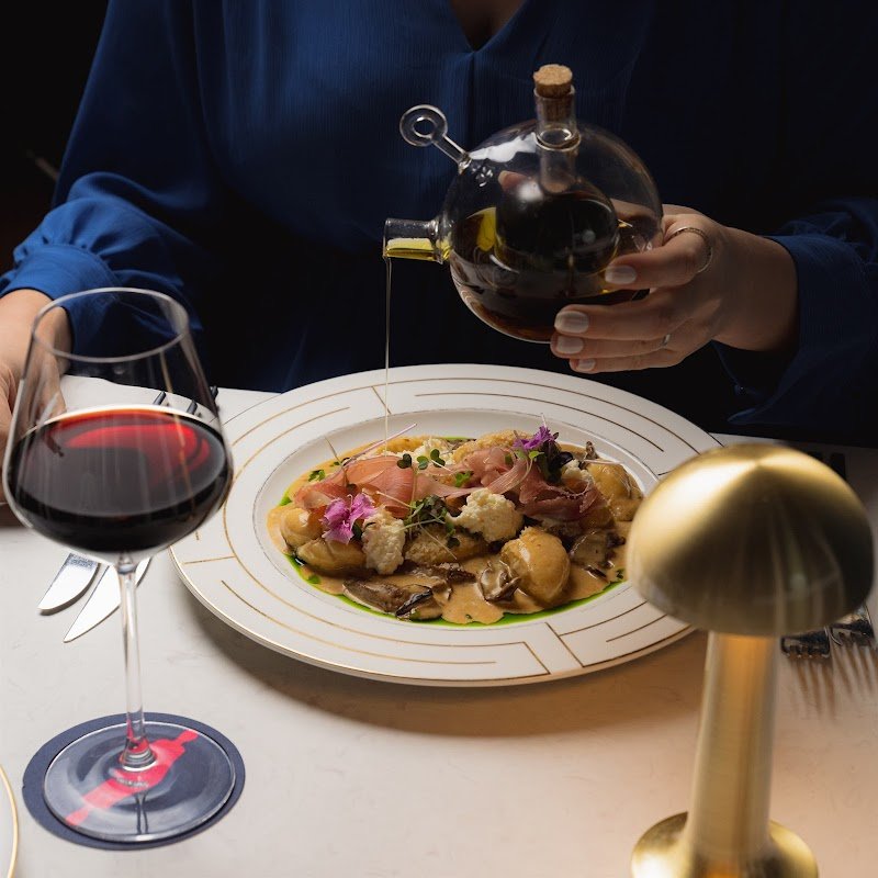 Flynn's Italian by Crystalbrook photo 2