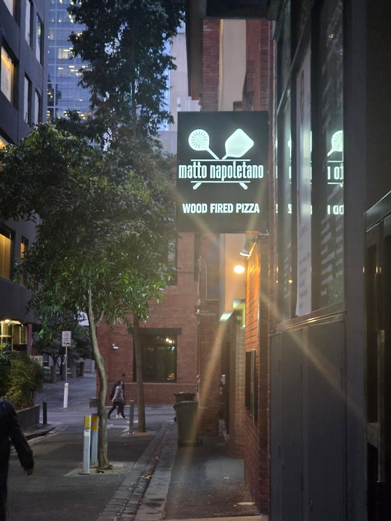 Matto Napoletano Pizzeria photo 5