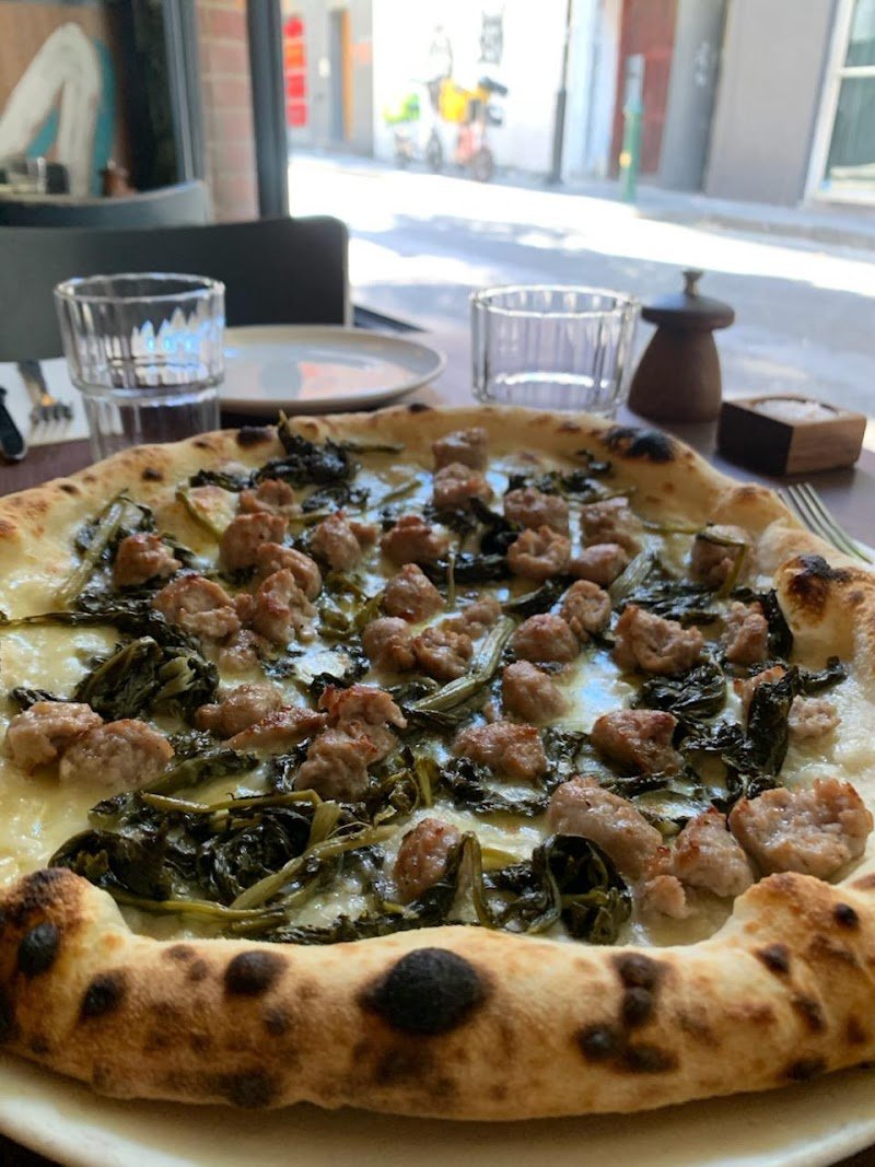 Matto Napoletano Pizzeria photo 2