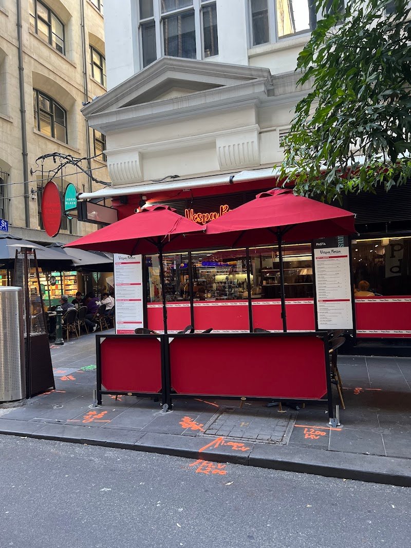 Vespa Rossa Degraves