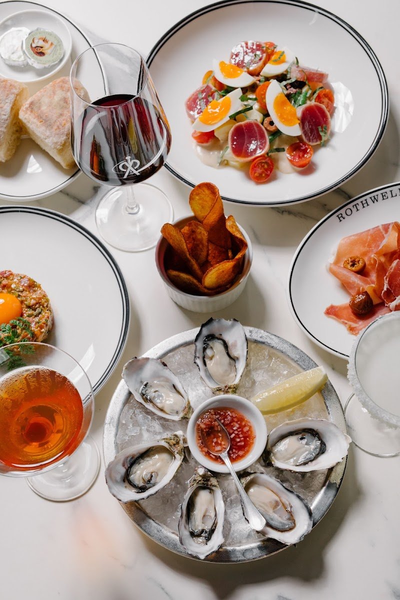 Rothwell’s Bar & Grill photo 2