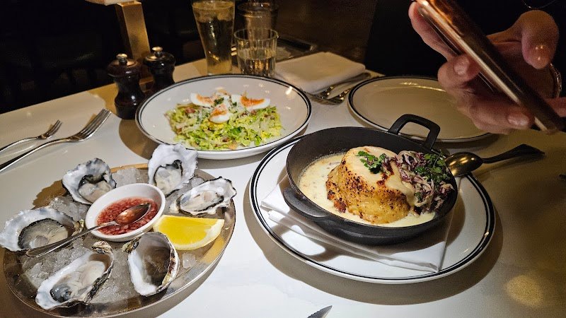 Rothwell’s Bar & Grill photo 6