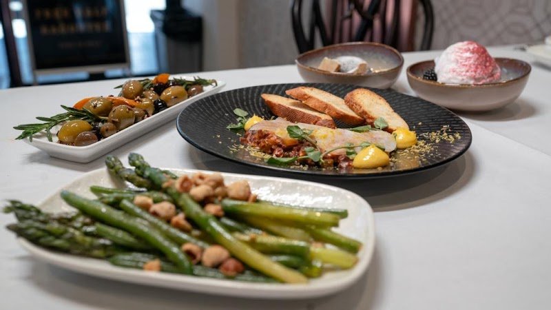 Italian Pizza Emporio photo 2