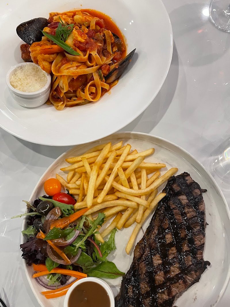 Italian Pizza Emporio photo 8