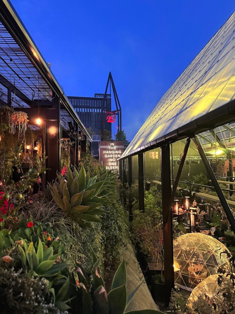 In The Hanging Garden photo 8