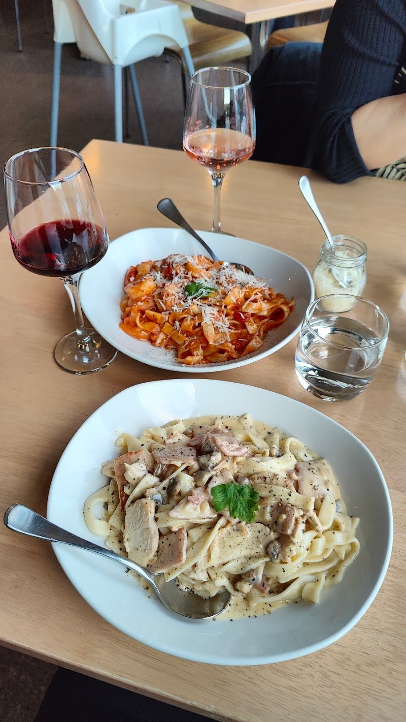 Paesano Pizza & Pasta photo 3