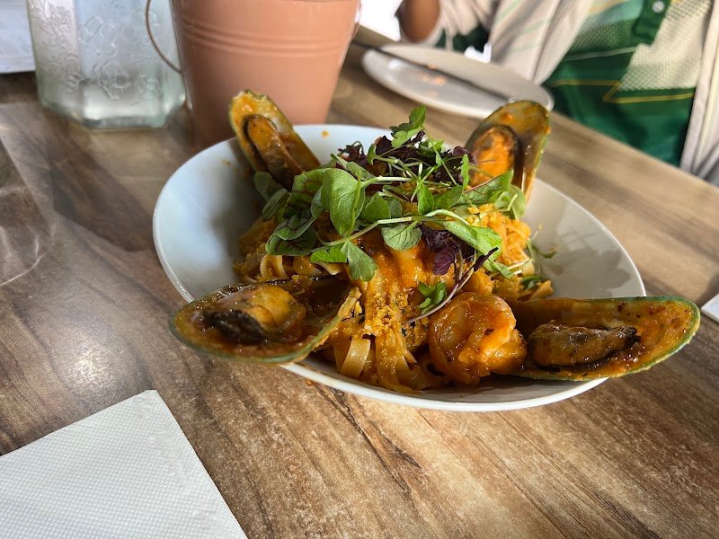 Lux Bistro Bar photo 5