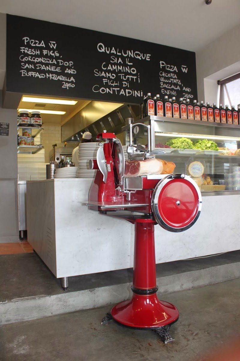 DOC Pizza & Mozzarella Bar